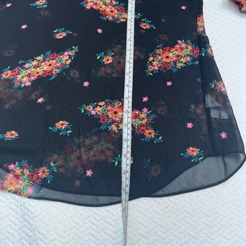 cabi Blooming Blouse Style 3594 Black Floral Size XS - Picture 11 of 12